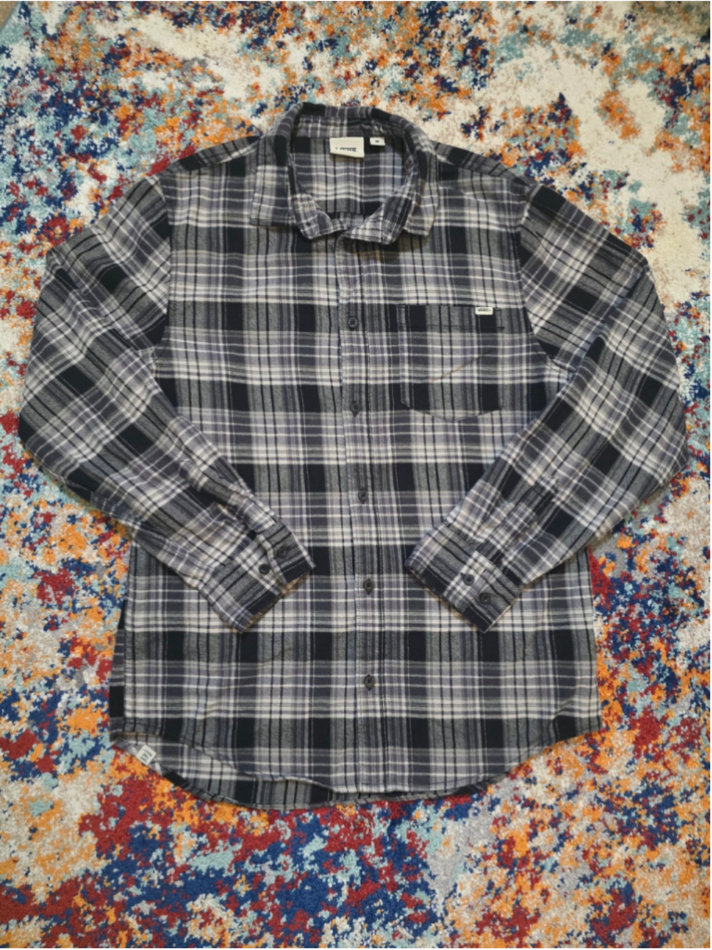 Vans Men’s Medium Black & Gray Plaid Short Sleeve Button Down Shirt EUC